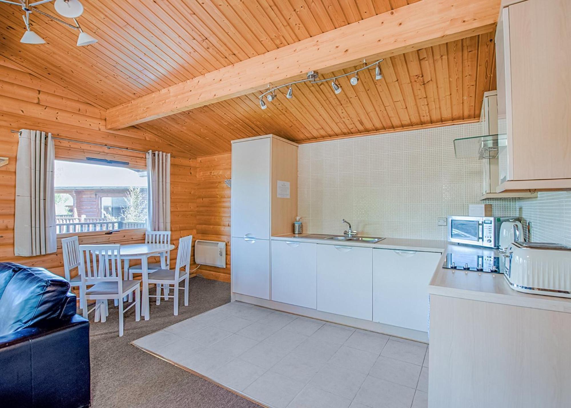 Fingle Glen Lodges Whitestone Ruang foto